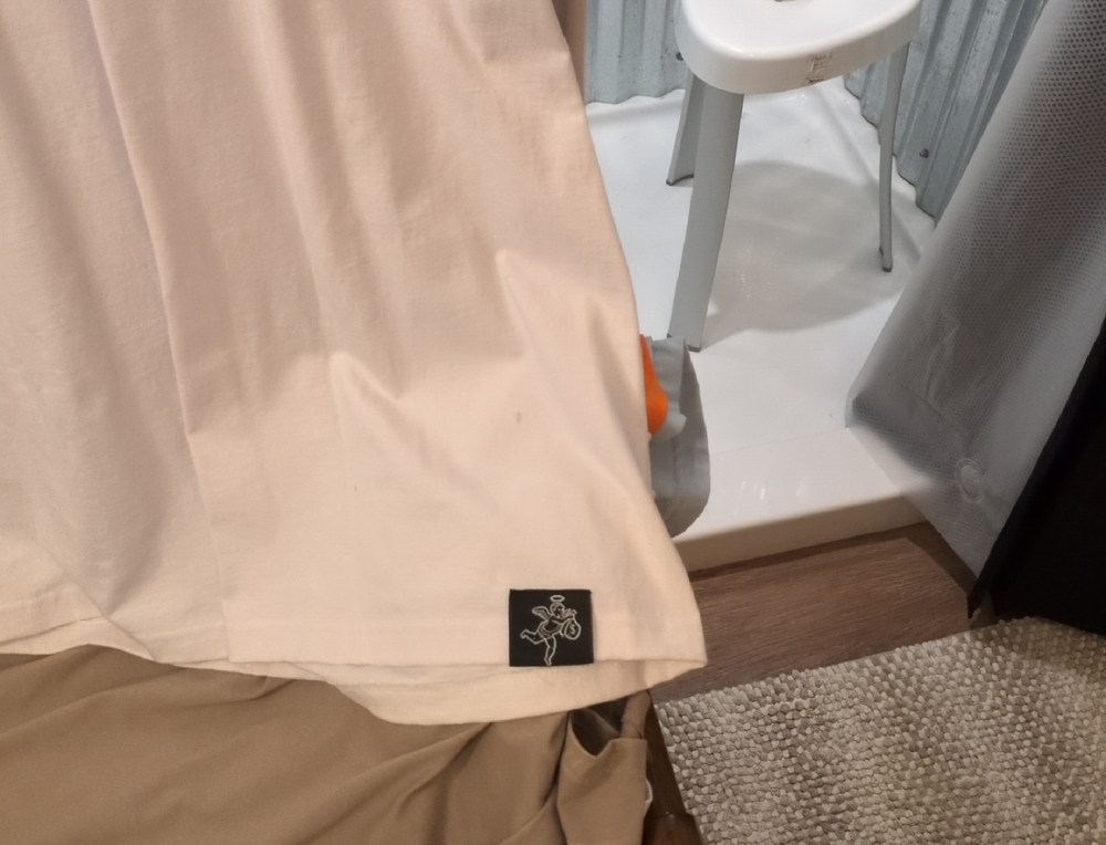 Stylish White Short Sleeve Tee